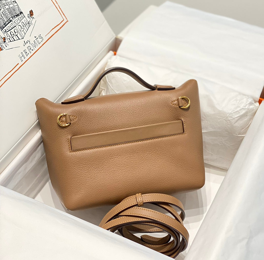 Hermes 21 Bag Light Brown with Gold Buckle Calfkin 250274