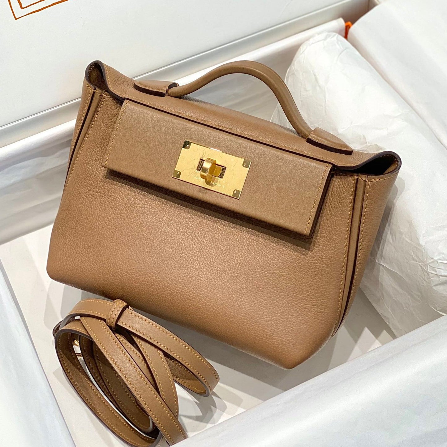 Hermes 21 Bag Light Brown with Gold Buckle Calfkin 250274