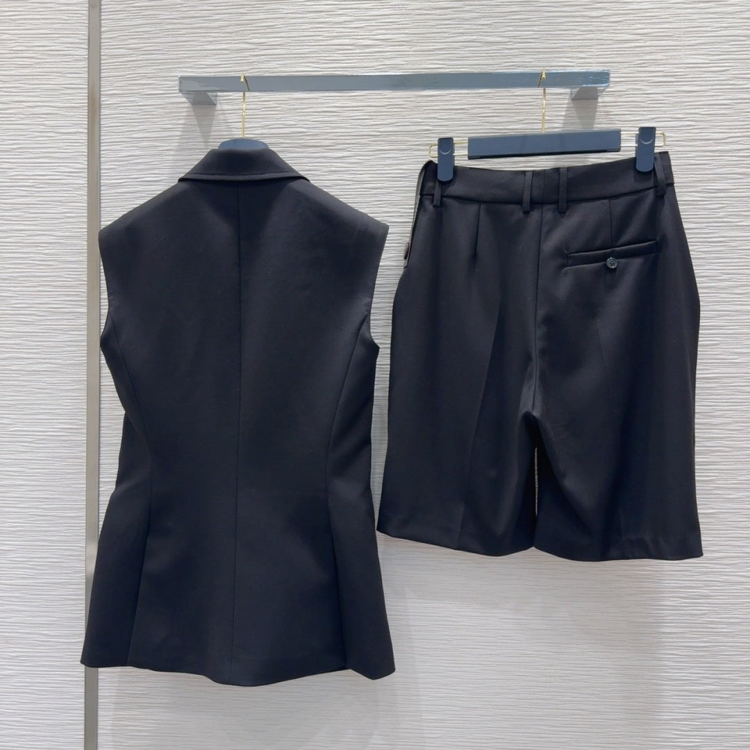 LV 25 Simple Elegant Vest Set Black Beige Poliester Wool