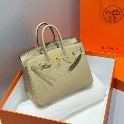 Hermes Birkin Beige with Gold Buckle Calfskin 255601