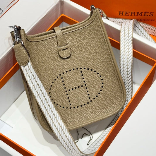 Hermes Evelyn 18 Bag Alphami Epsom Leather 255532